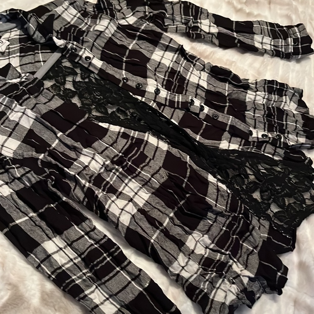 Small, black and white plaid button up shirt with lace back detail